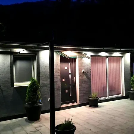 Feriehus Beautiful House With Large Terrace And Jacuzzi Bakarac