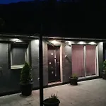 Beautiful House With Large Terrace And Jacuzzi Dom wakacyjny Bakarac