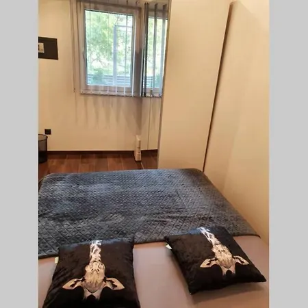 בית נופש Beautiful House With Large Terrace And Jacuzzi
