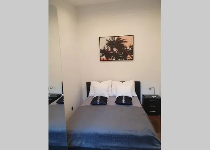 度假居 Beautiful House With Large Terrace And Jacuzzi *