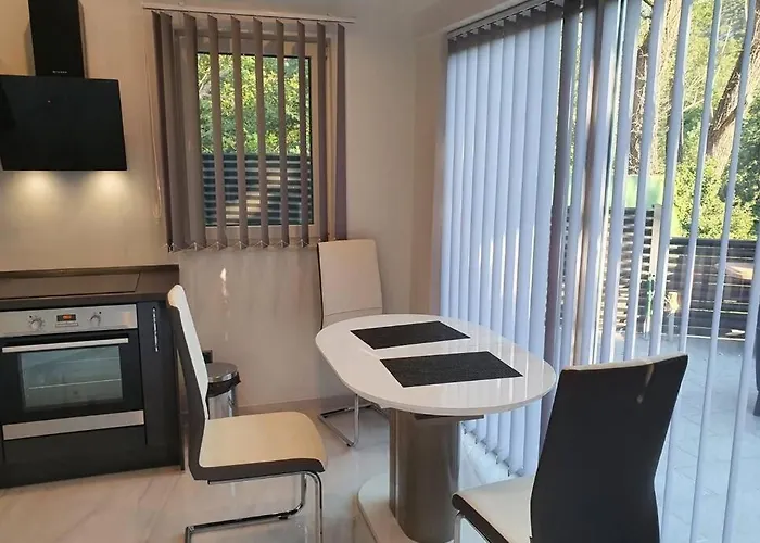 度假居 Beautiful House With Large Terrace And Jacuzzi